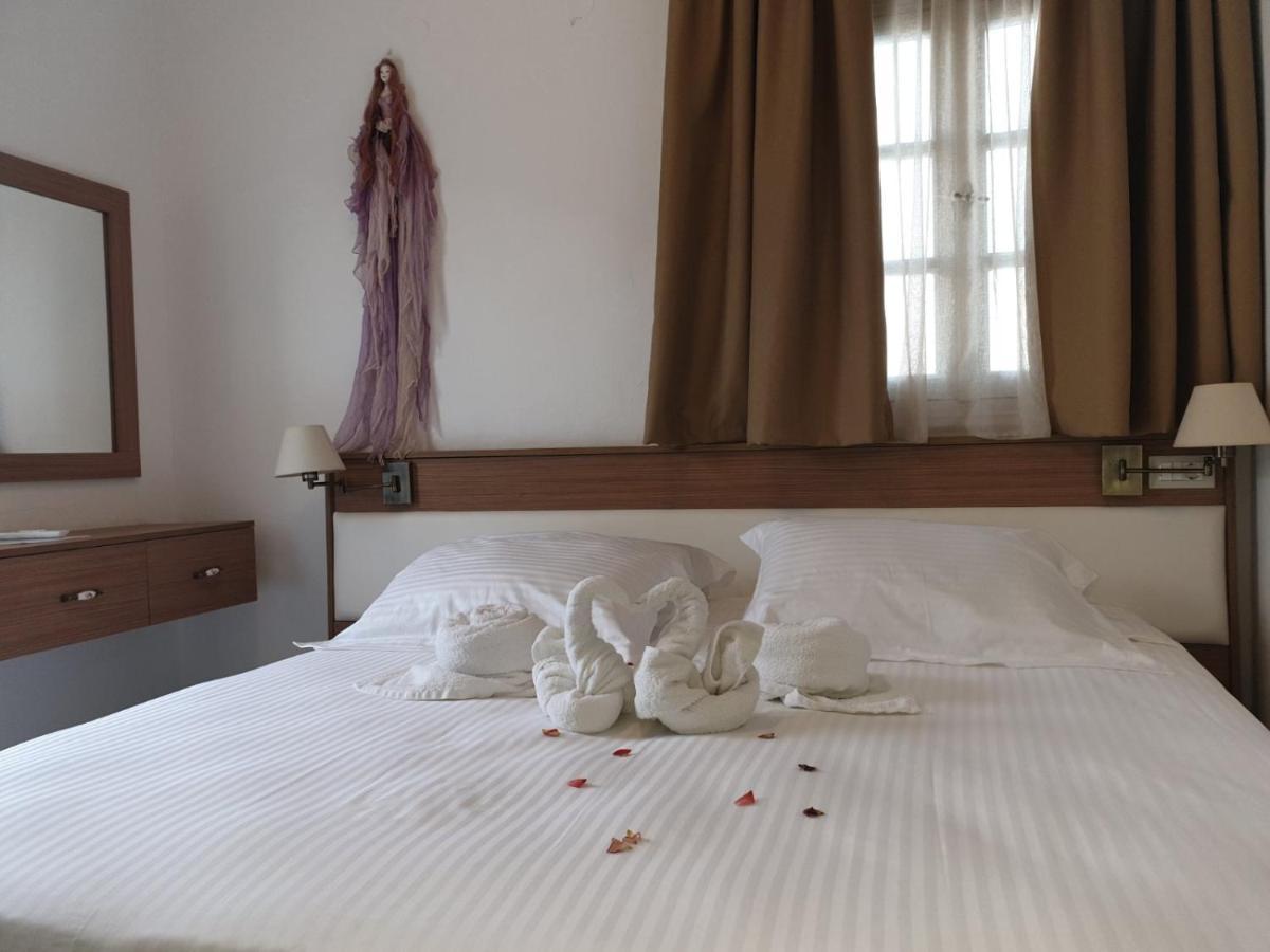 St Paul'S Studios Chrysanthi Lindos  Room photo